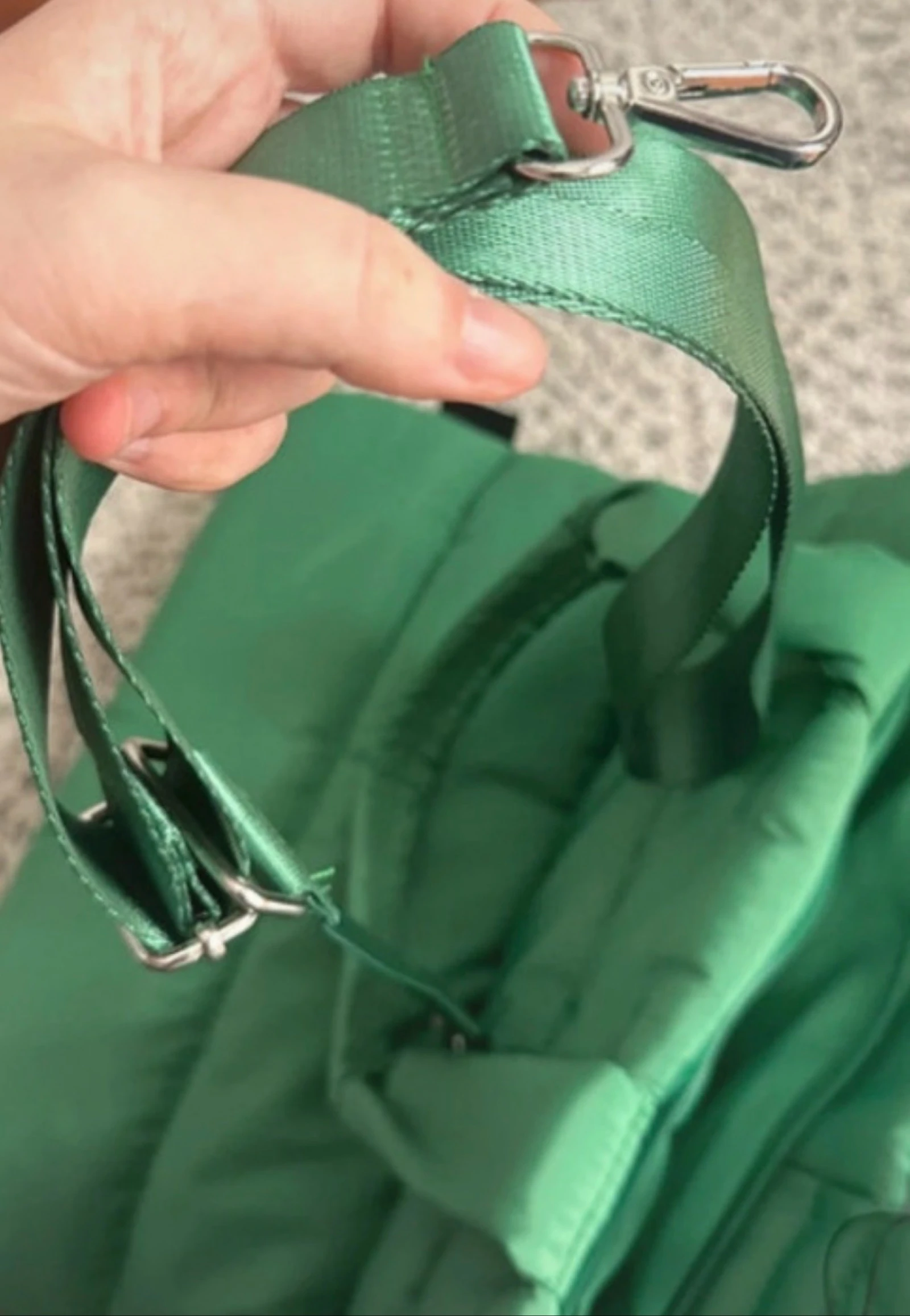 Stradivarius gewatteerde groene tas - Nieuw met labels – photo 4